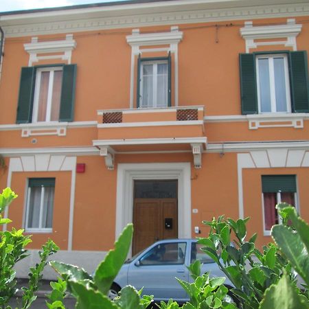 B&B Regina Margherita Пьомбино Екстериор снимка