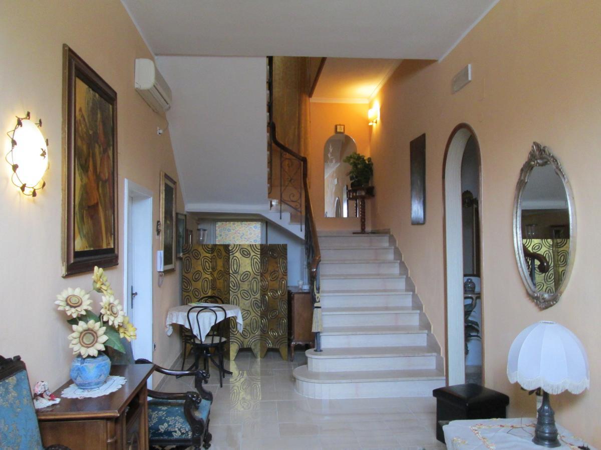 B&B Regina Margherita Пьомбино Екстериор снимка